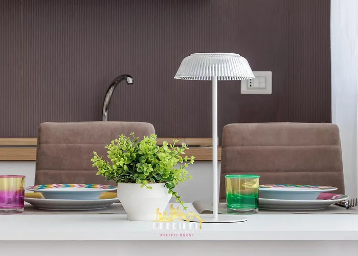 Vicino Aeroporto E Wifi Apartamento