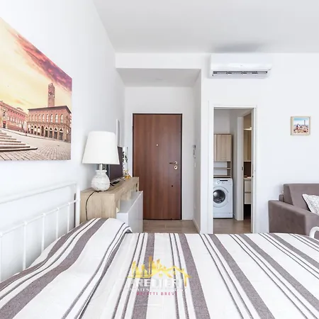 Vicino Aeroporto E Wifi * بولونيا