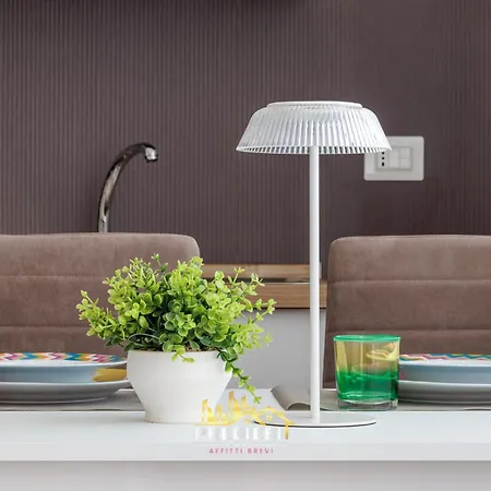 Vicino Aeroporto E Wifi شقة